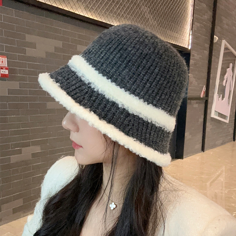 Women's Lamb Wool Bucket Hat - Image 4