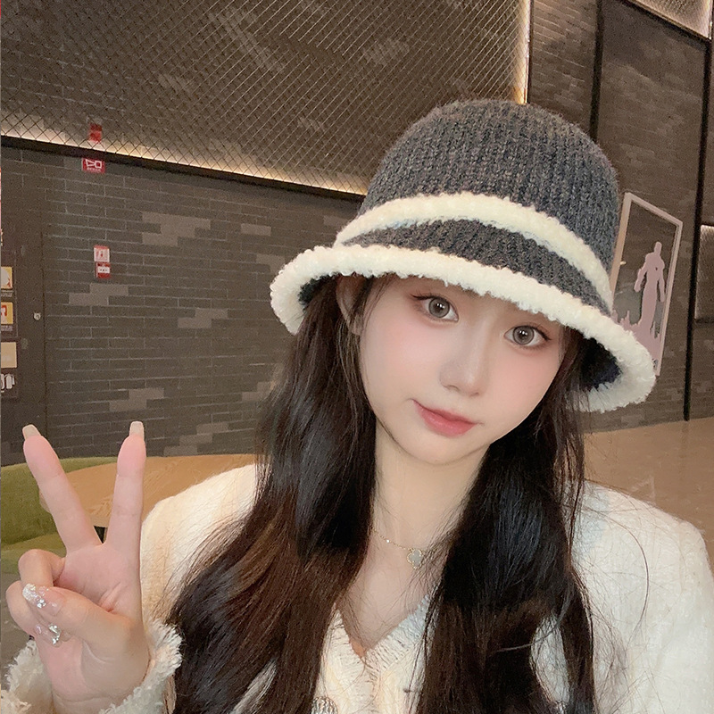 Women's Lamb Wool Bucket Hat - Image 5
