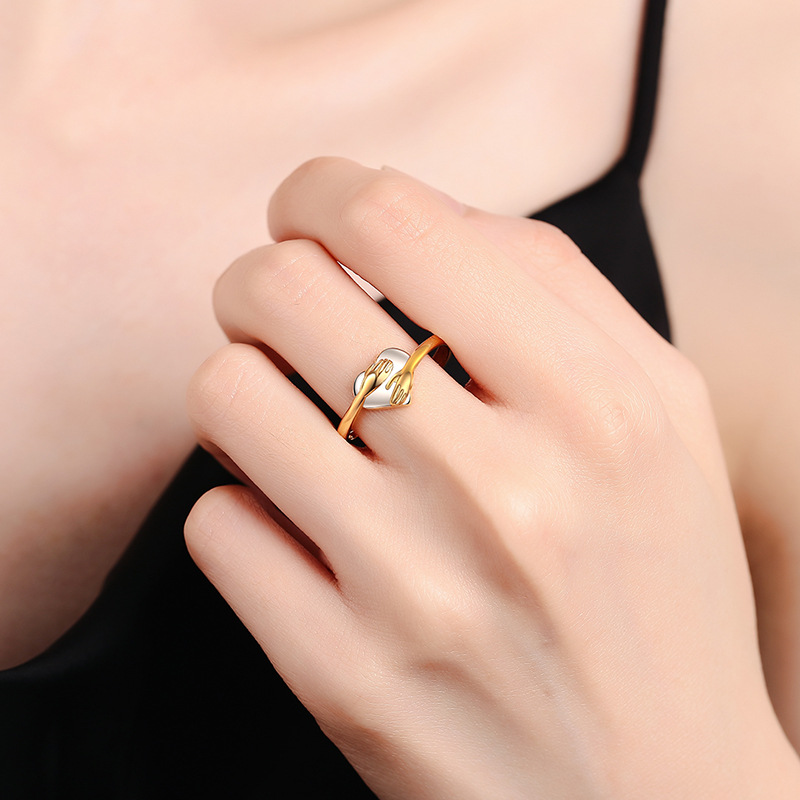 Hug Love Heart-shaped Ring Image 5