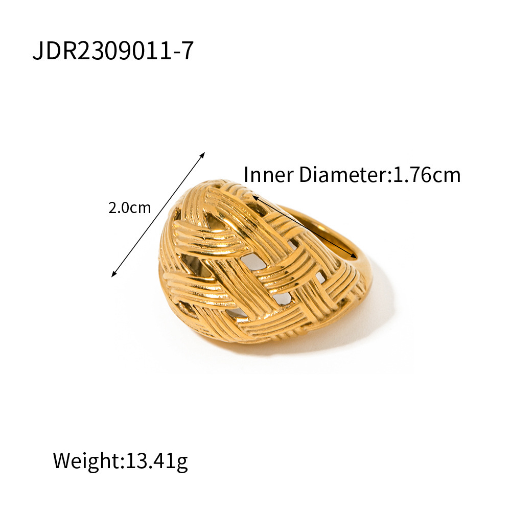 18K Gold Ring Image 1