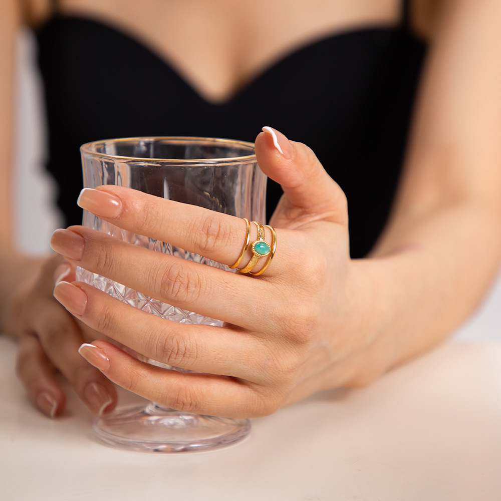 Women's Retro Ring Image 3