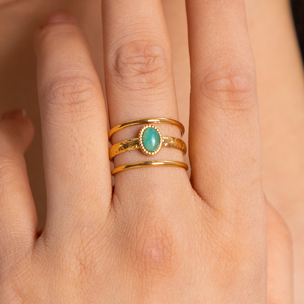 Women's Retro Ring Image 1