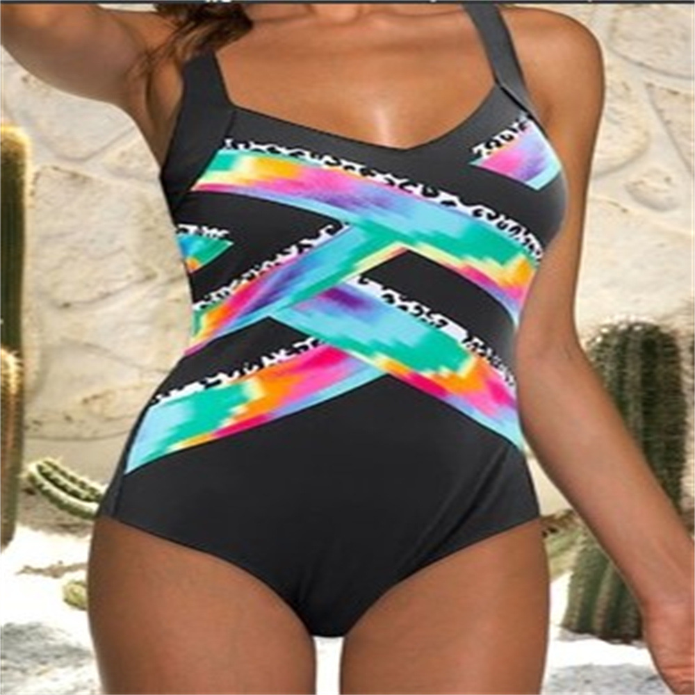 Women's Black Polyester Bikini Swimsuit Image 2