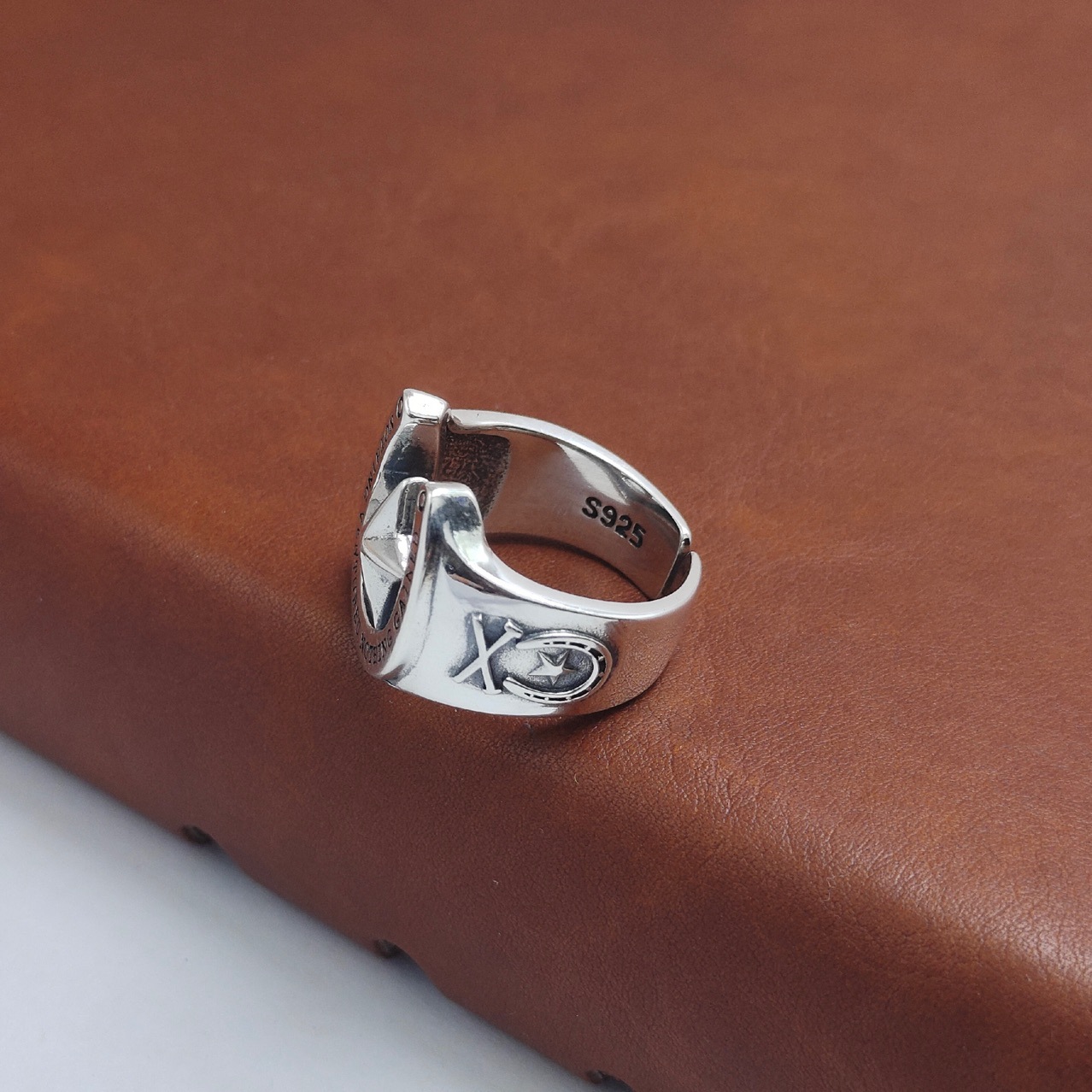 Pentagram Ring Image 3