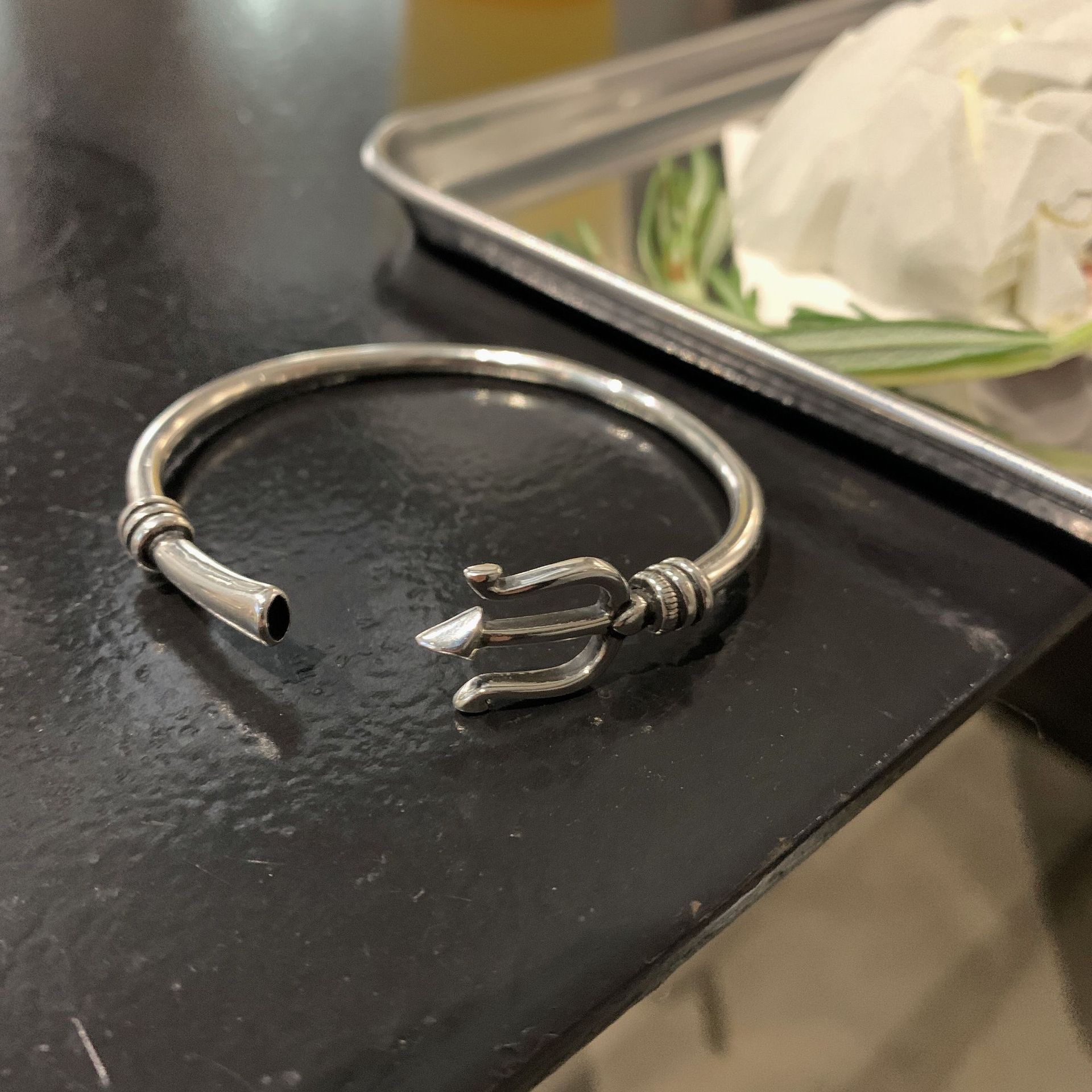 Silver Retro Bangle Bracelet 4