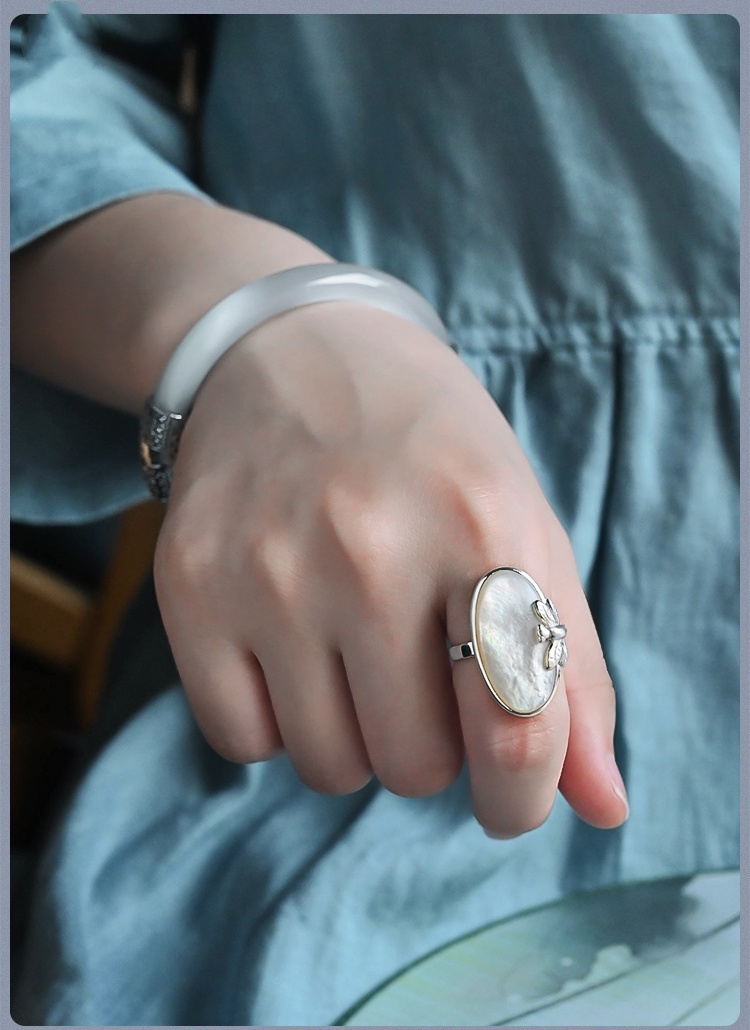 925 Sterling Silver Ornament Hand Binding Shell Ring 1