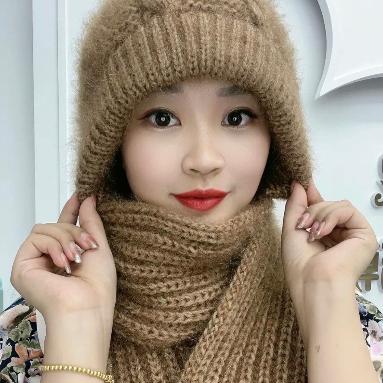 Women's Hat Beige