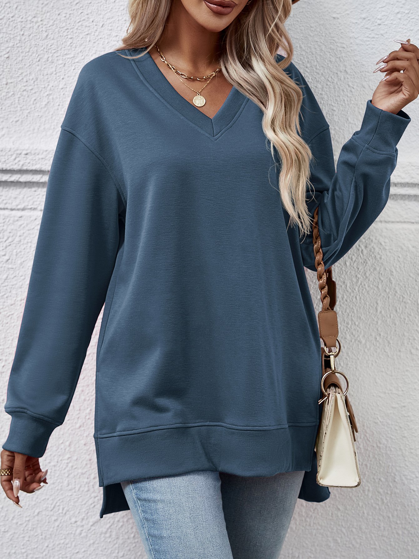 Sweater Image 14