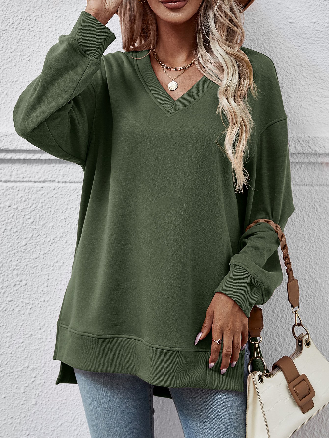 Sweater Image 13