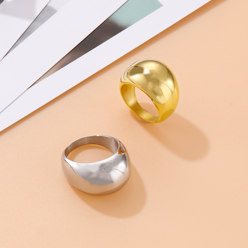 Fashion Trend Gold Glossy Titanium Steel Ring Image 6