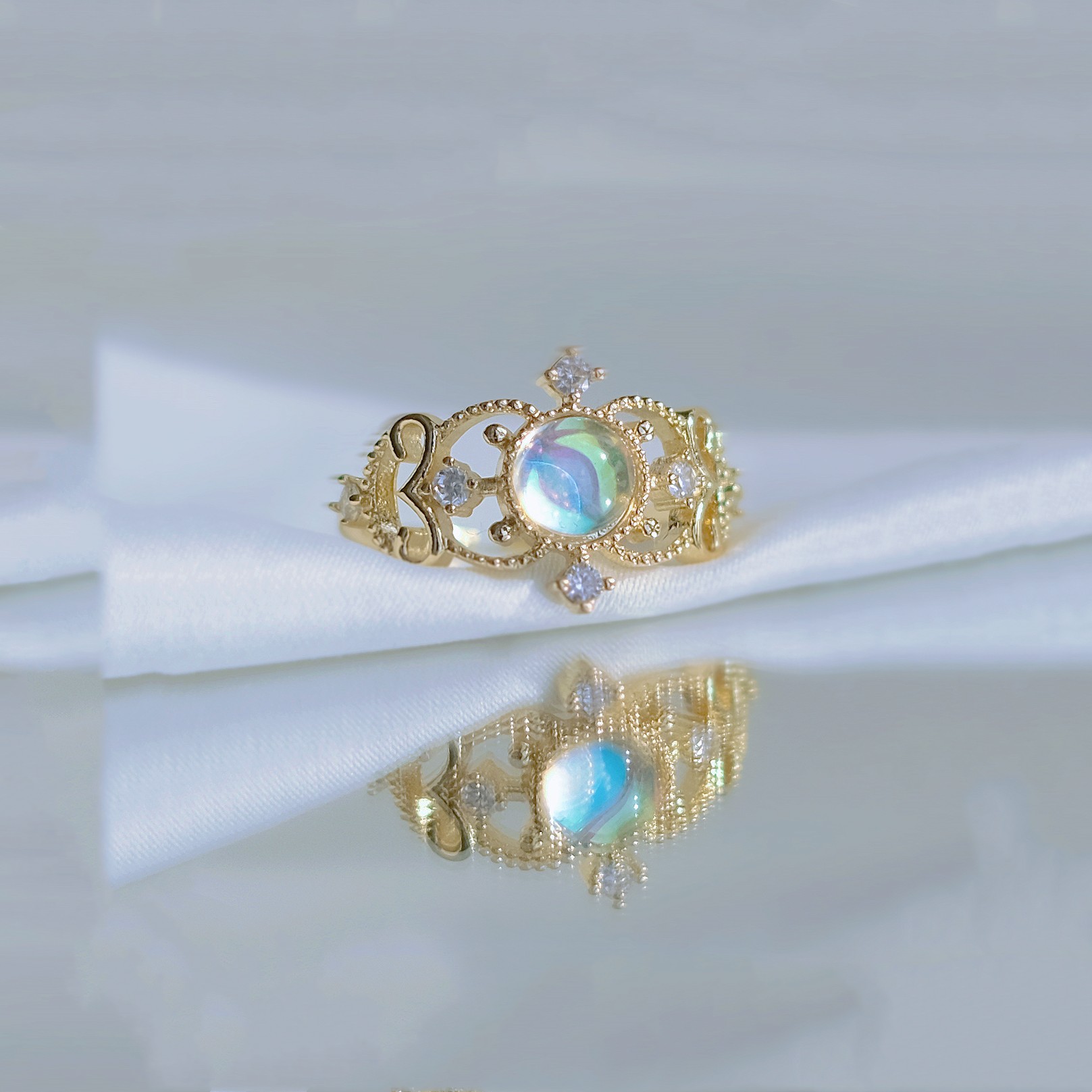 Gorgeous Lace Hollow Cat's Eye Zircon Gradient Ring Image 5