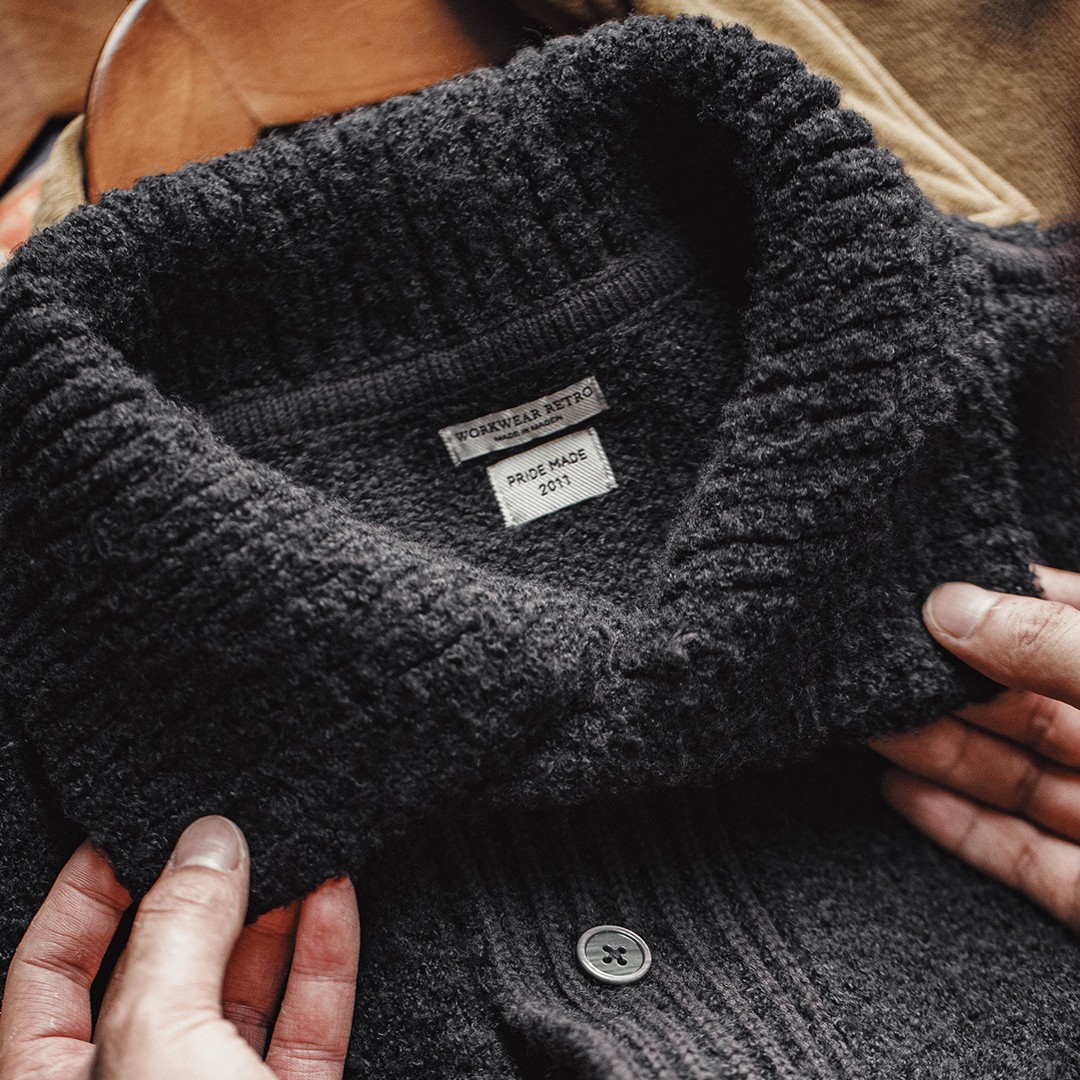 Lapel Thermal Head Cover Thick Sweater Image 4