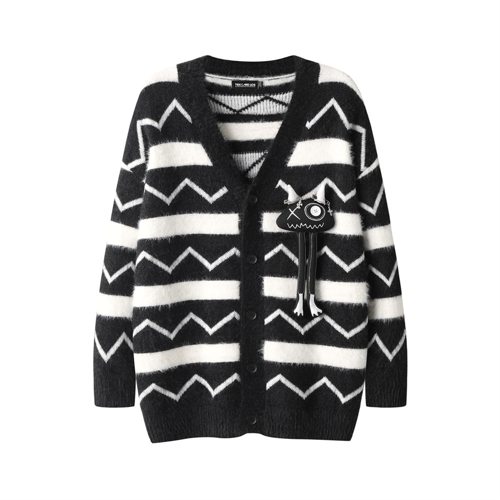 Loose Casual Sweater Coat - Outdoor Look