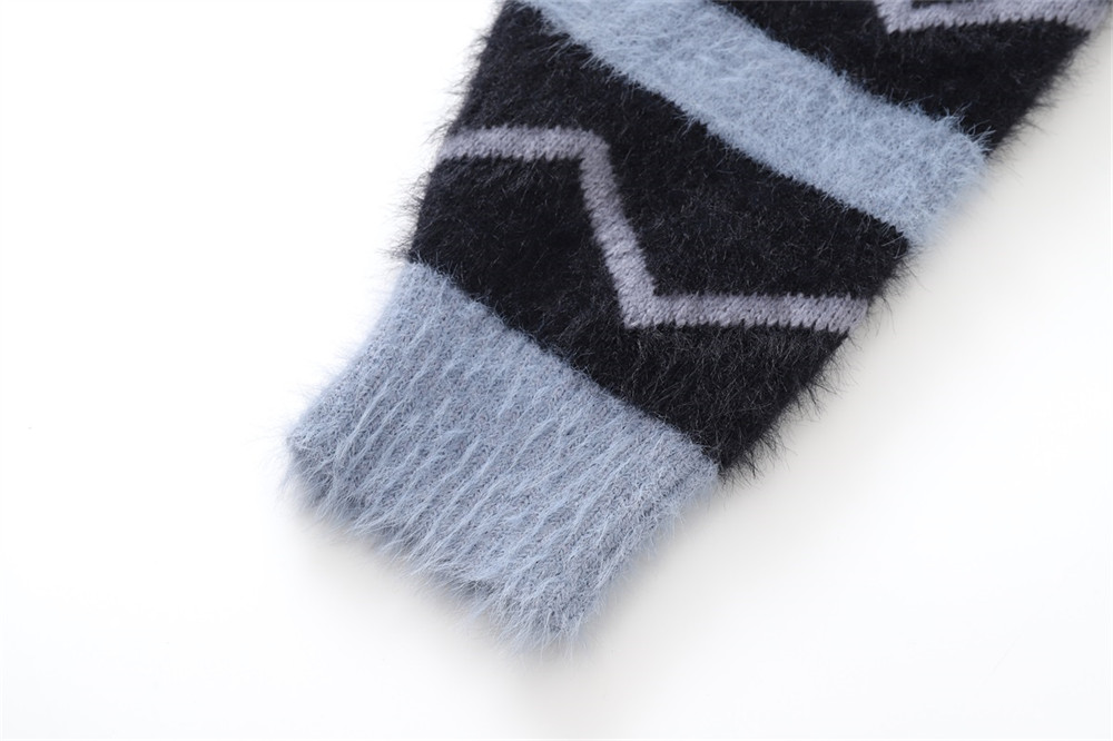 Loose Casual Sweater Coat - Detail View