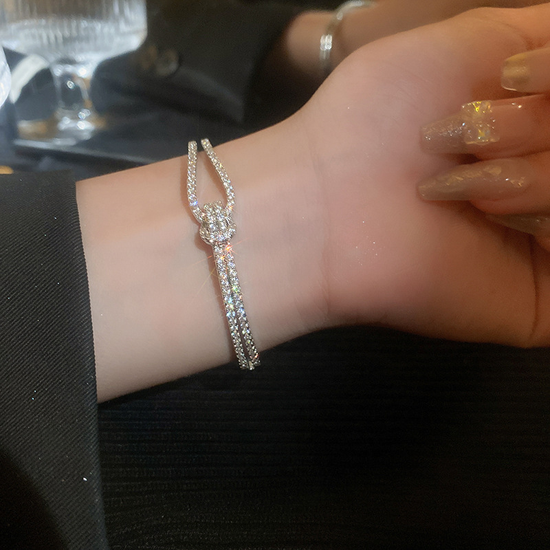 Fashion Zircon Geometric Cross Stitching Bracelet Image 3
