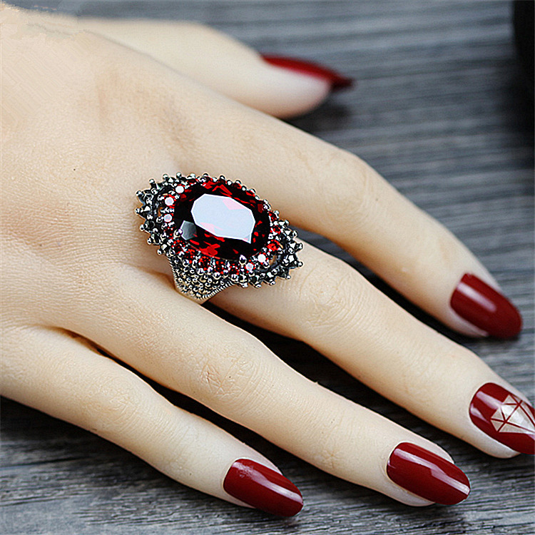 Vintage Thai Silver Gemstone Ring 1