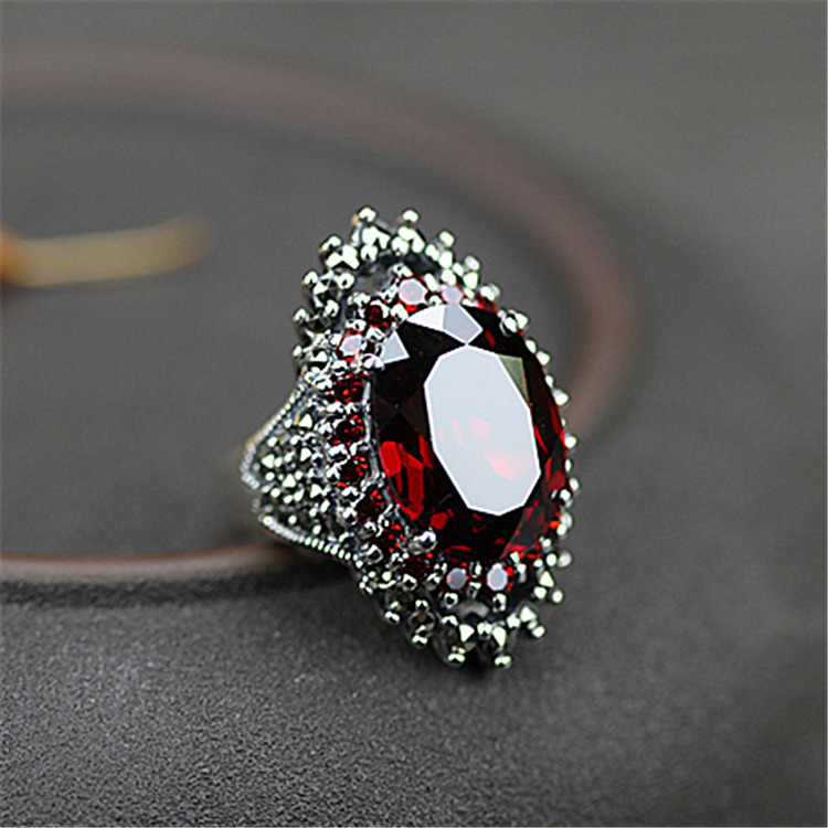 Vintage Thai Silver Gemstone Ring 2