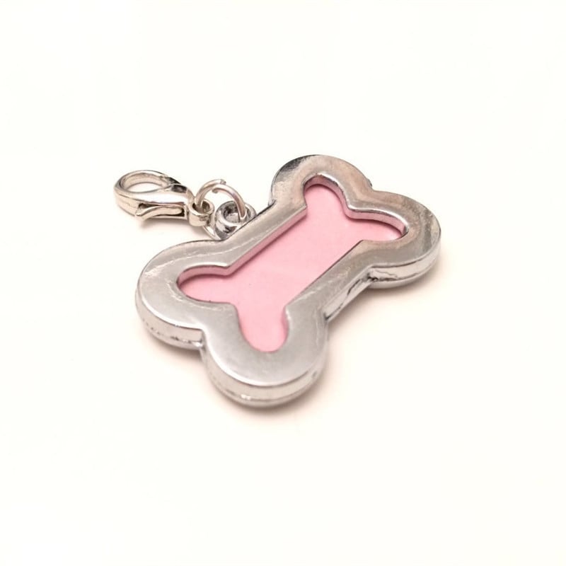 Dog Pendant with Metal Diamond - Image 3