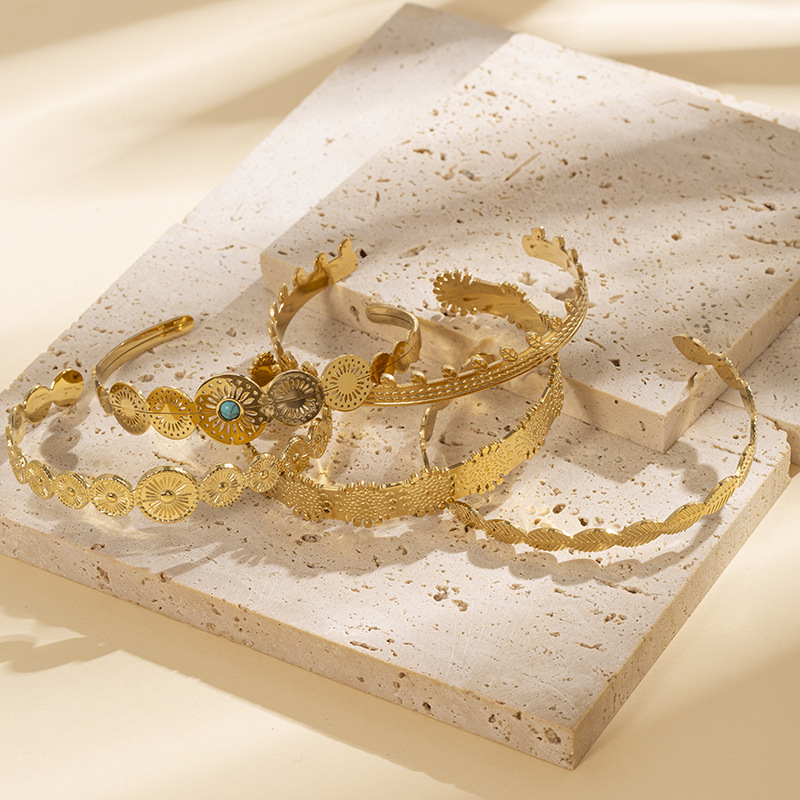 14K Gold Titanium Steel Hand Jewelry Image 5