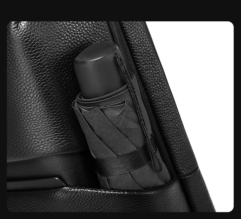 Men's Large Capacity Laptop Backpack Image 1