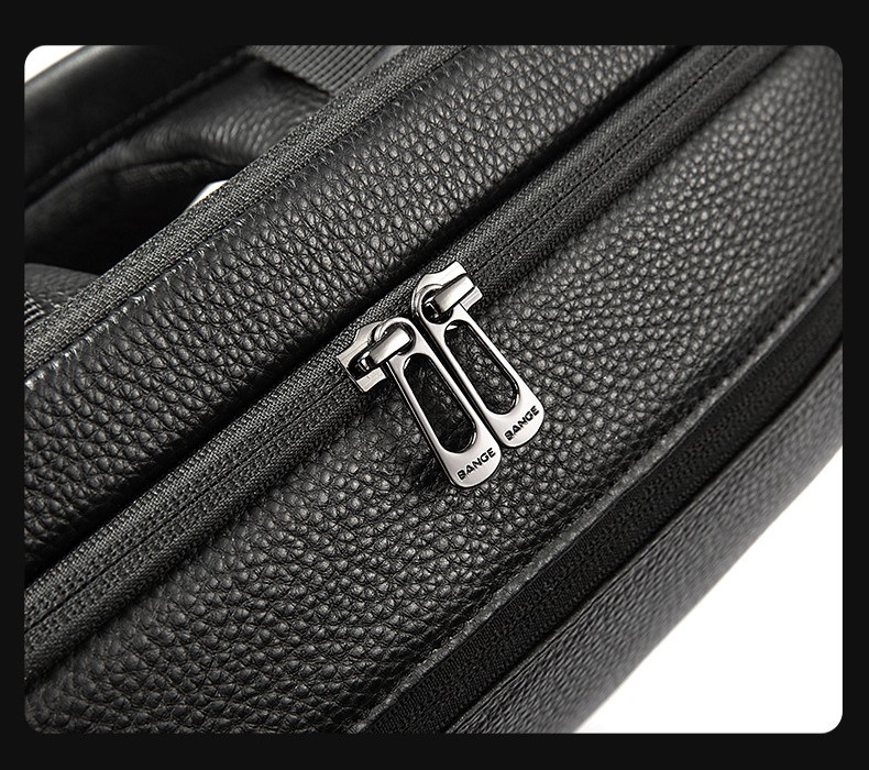 Men's Large Capacity Laptop Backpack Image 7