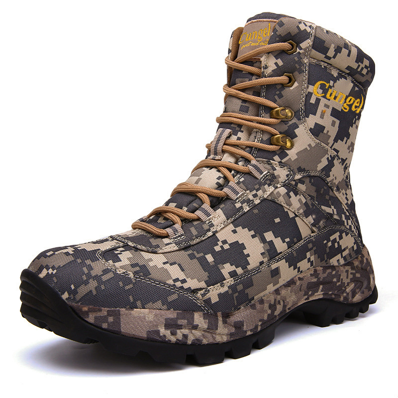 Camouflage Hiking Boots - Product Features - Durable Construction Detail