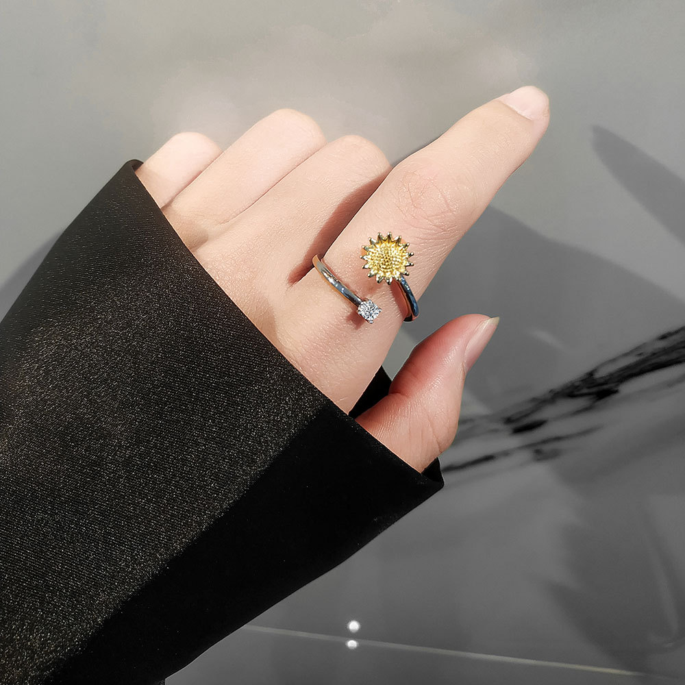 SUNFLOWER Spinning Ring Image 5