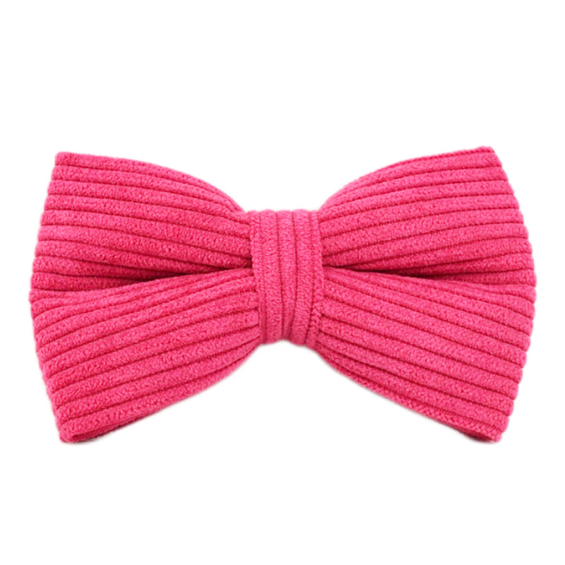 Collar Detail