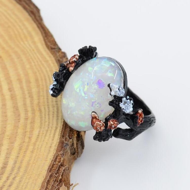 Vintage Flower Opal Black Gold Ring 7