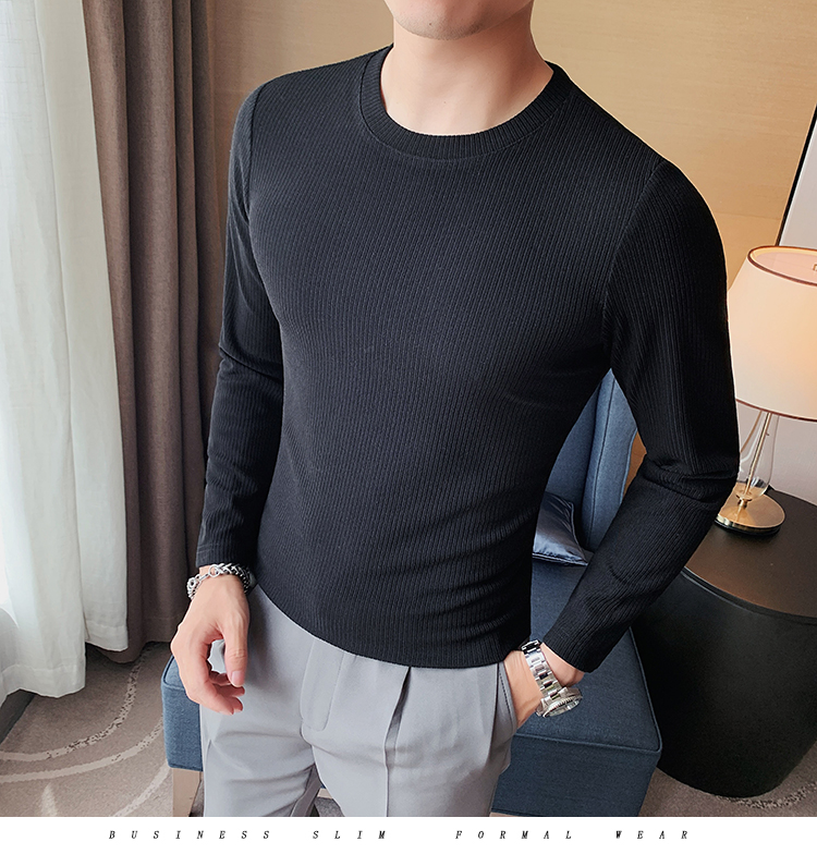 Sweater Image 3