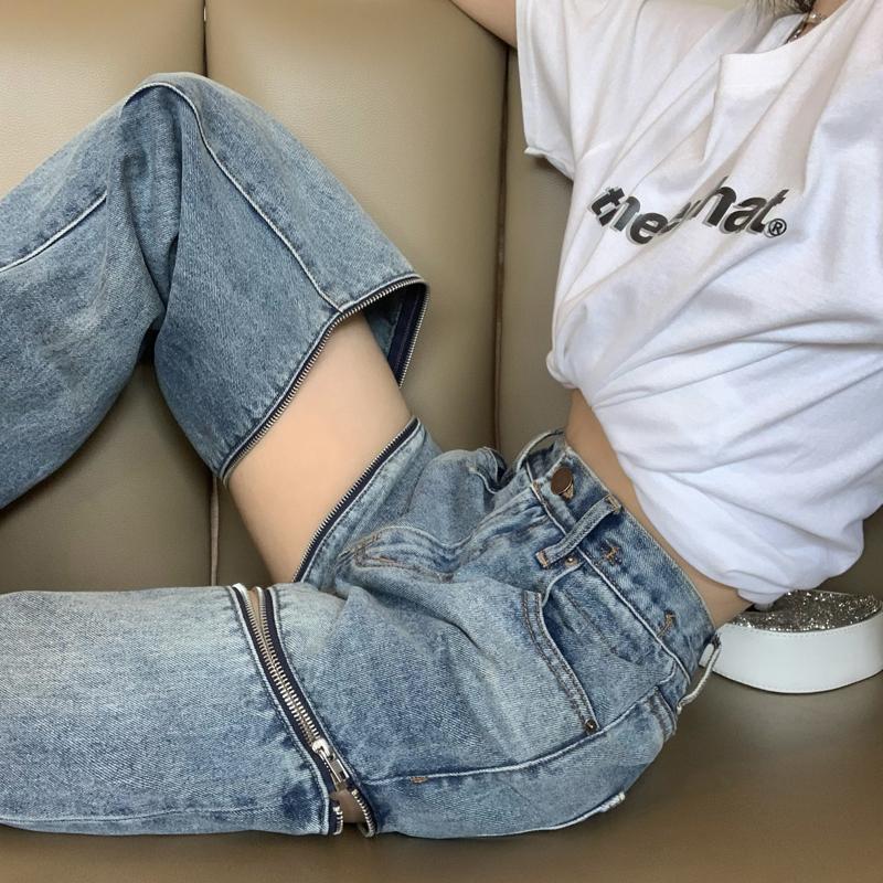 Wide-legged Fit