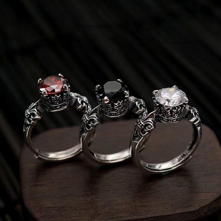 Crown Black Agate Diamond Ring - Image 2