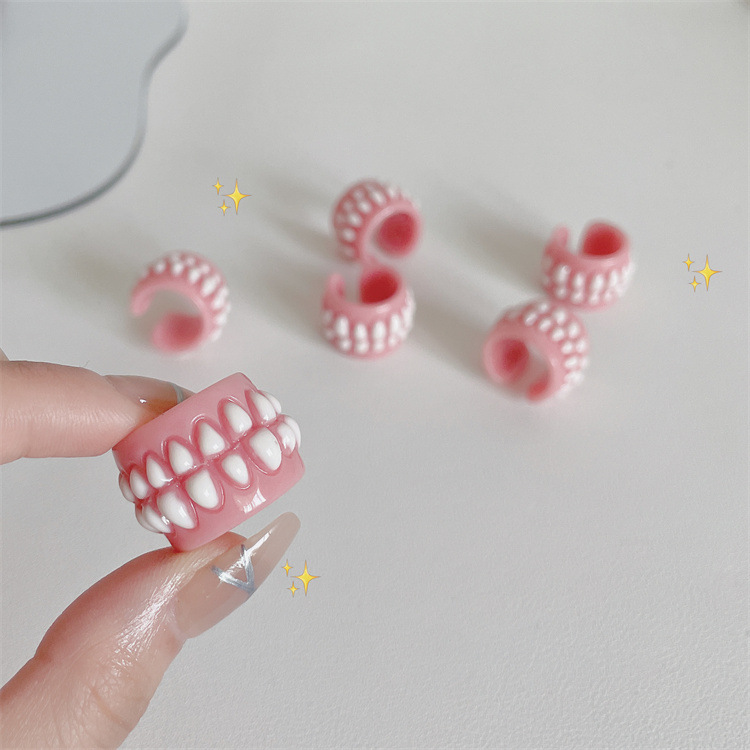Cute Cartoon Tooth Ring