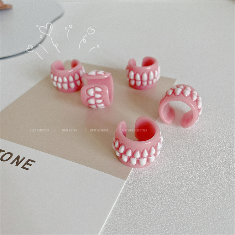 Playful Tooth Ring