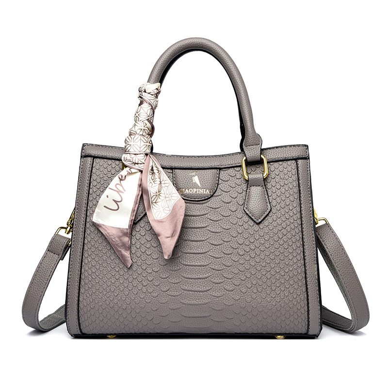 Handbag Image 7