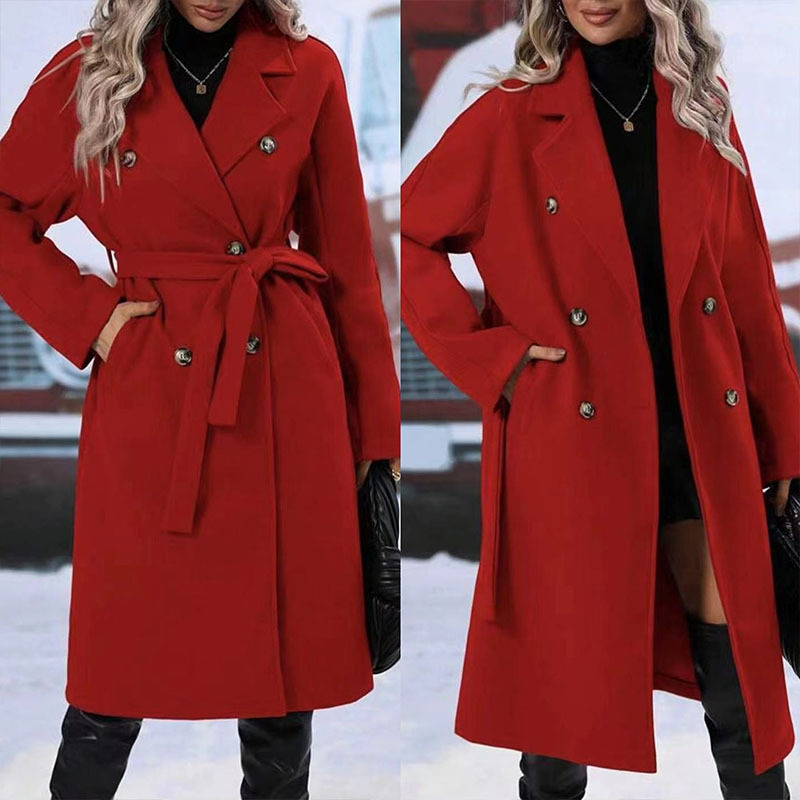 Trench Coat in Khaki