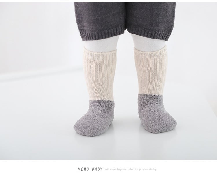 Socks Image 14