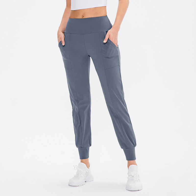 Yoga Pants Image 3