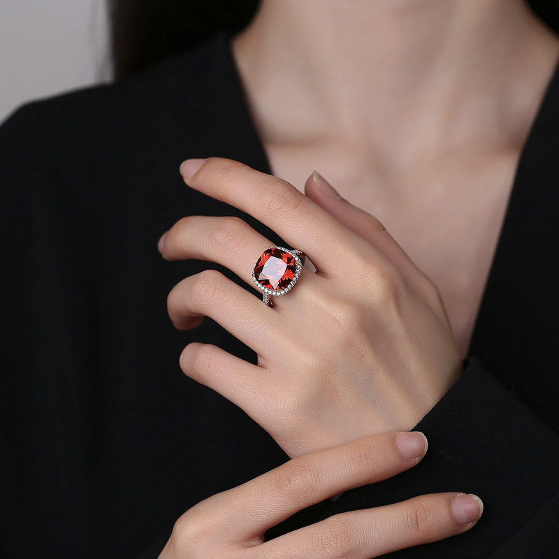 Silver Ring Image 2