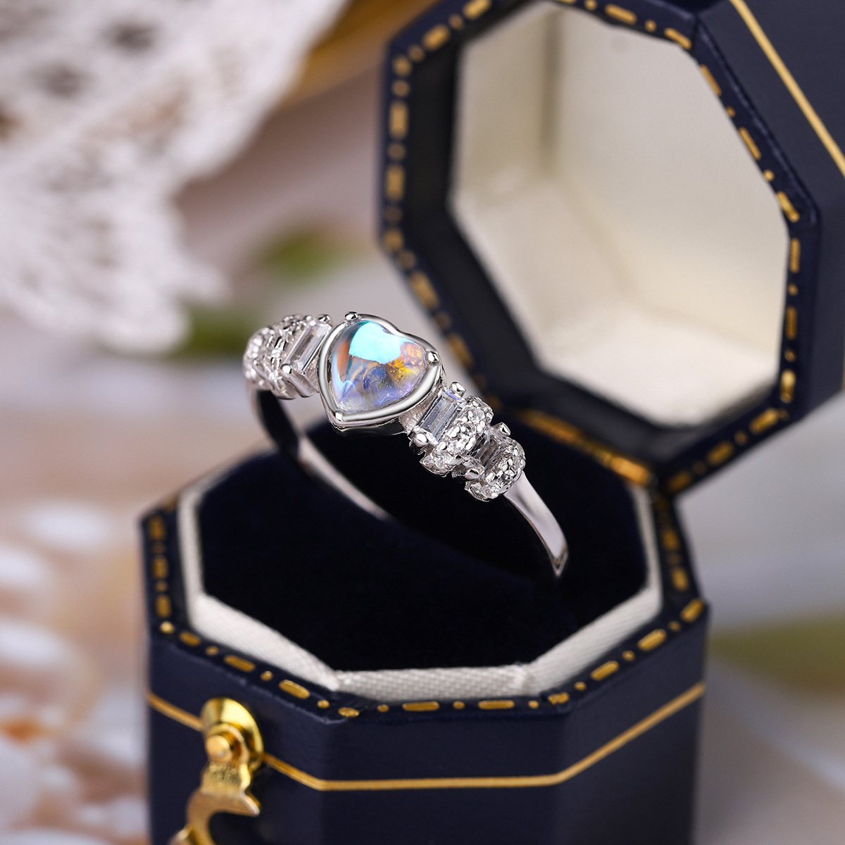 Love Heart-shaped Ring Image 3