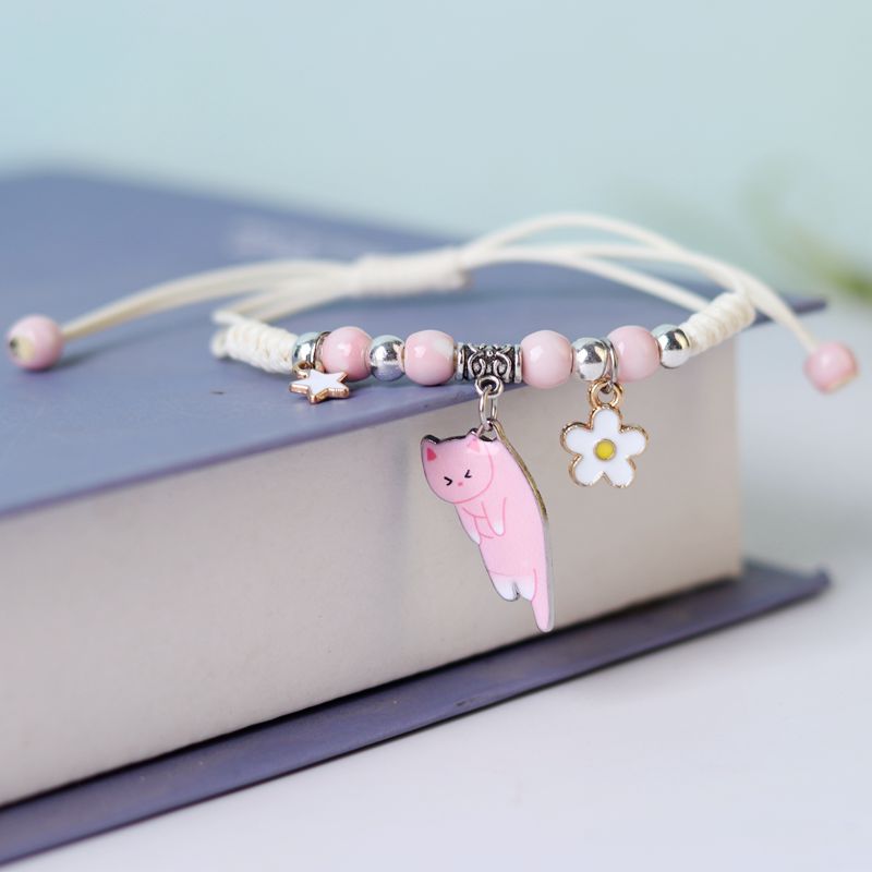 Lazy Cat Bracelet - Heart-shaped Design
