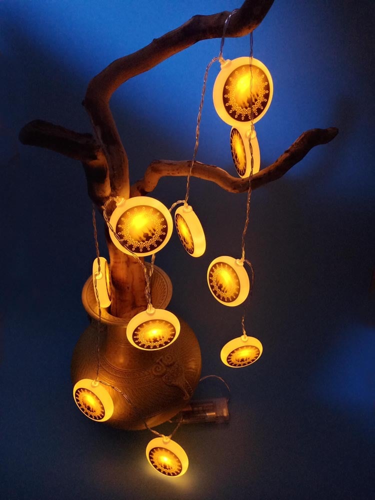 Lighting Chain