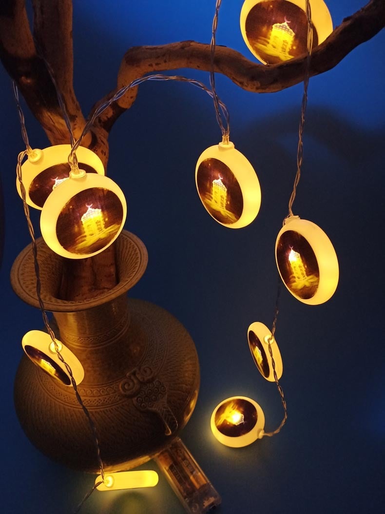 Lighting Chain