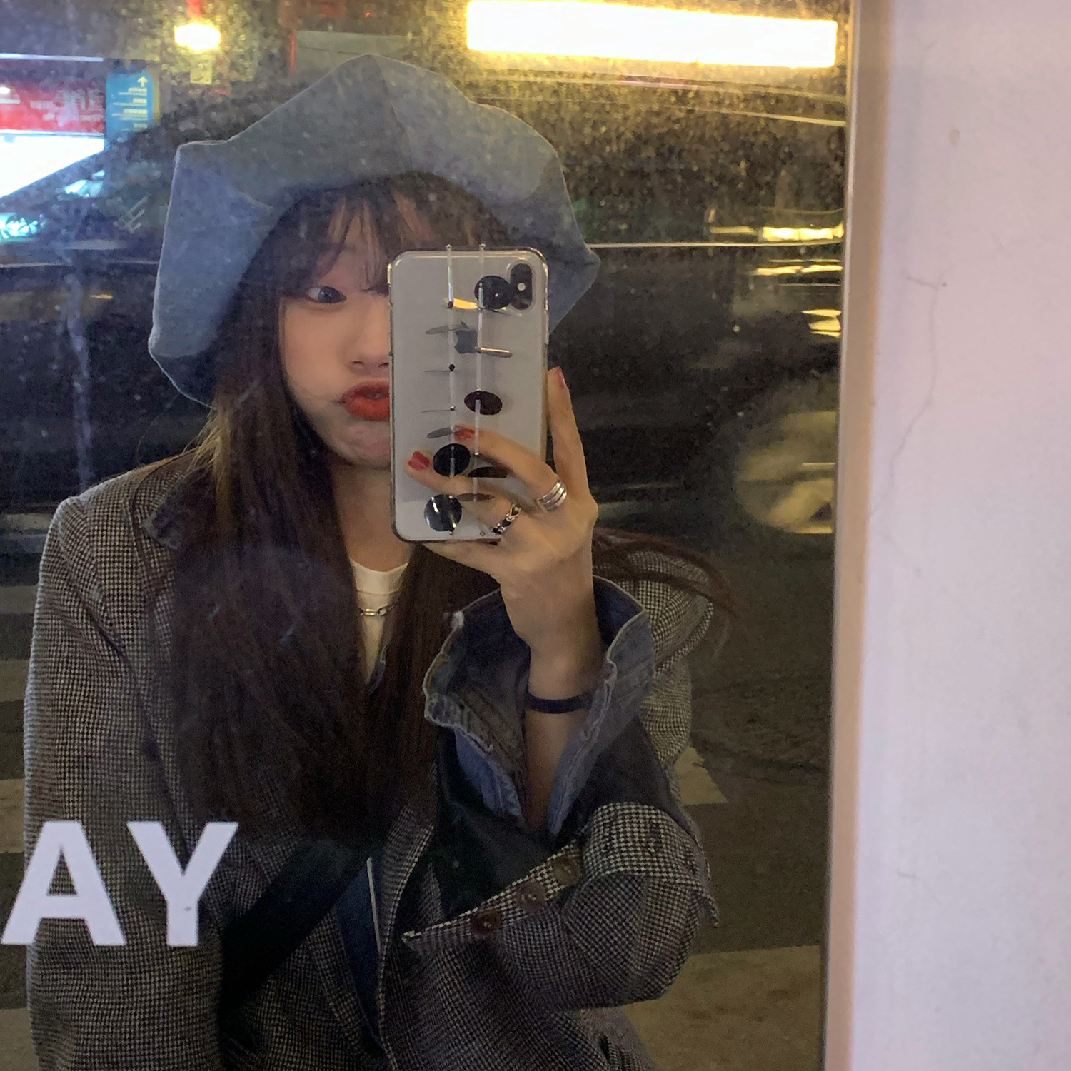 Washed Denim Niche Cloud Zip Beret Hat