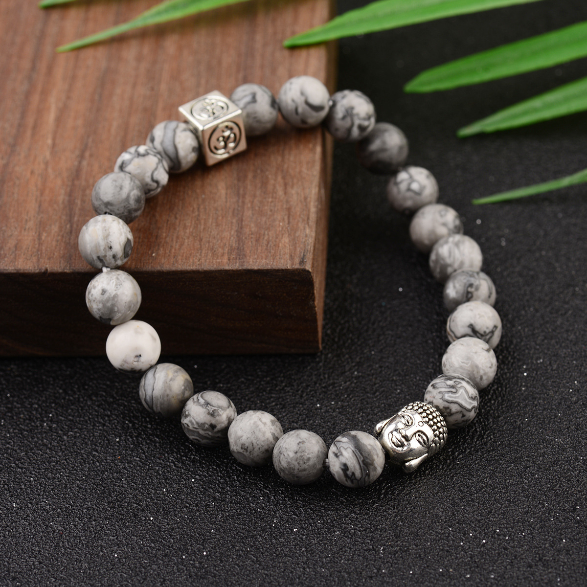 Vintage Men's Buddha Head Bracelet - Close Up