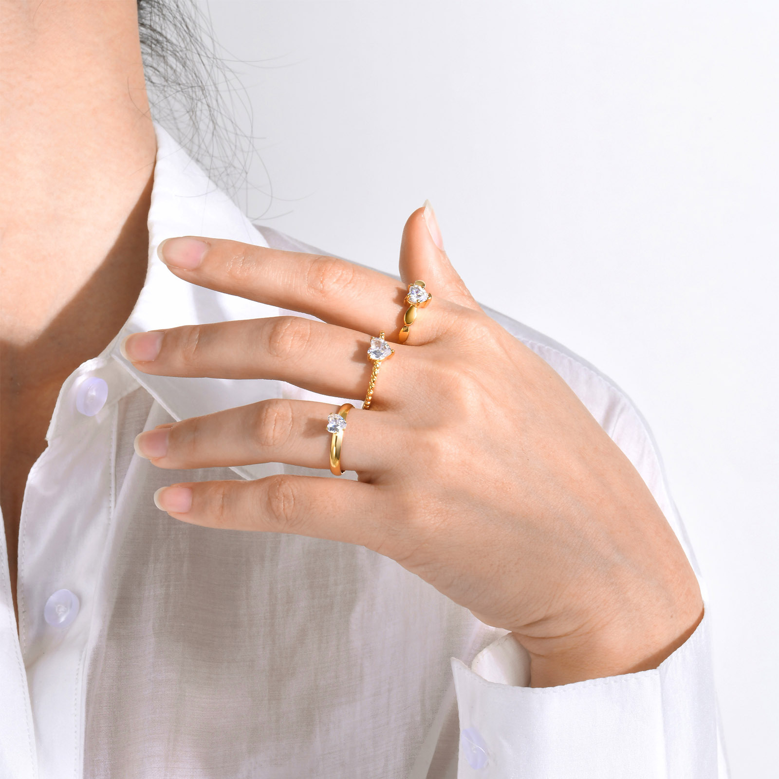 Zircon Gold Ring Image 4