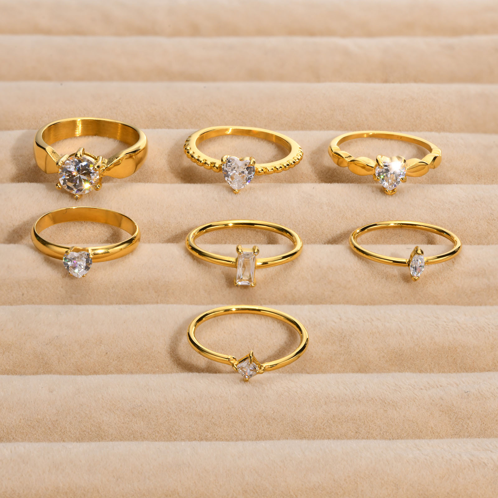 Zircon Gold Ring Image 2