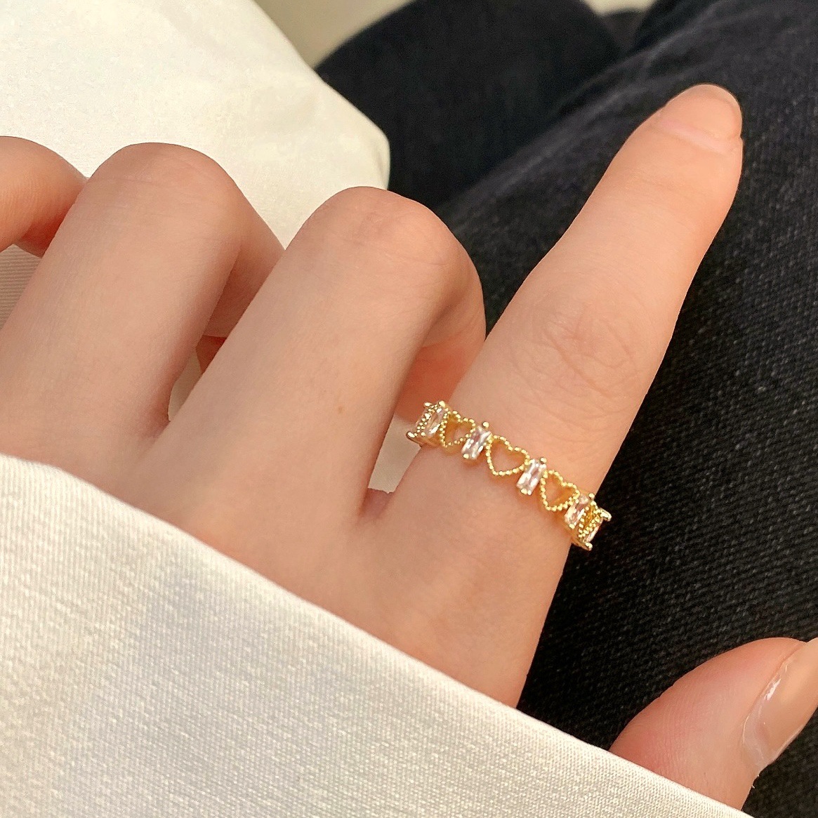 Geometric Ring Image 1