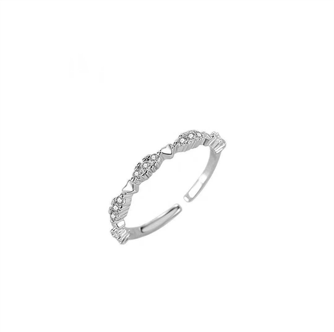 Women's Retro High-end Sterling Silver Ring - Row of Diamonds