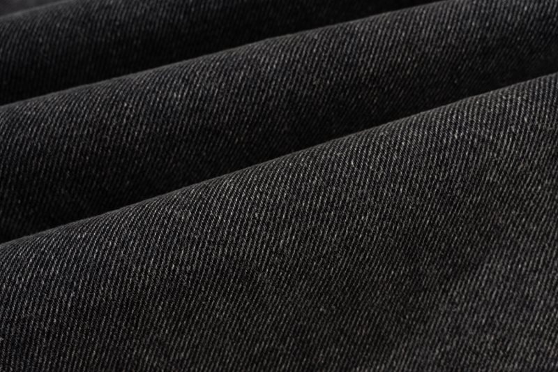 Gerade strukturierte Herrenjeans